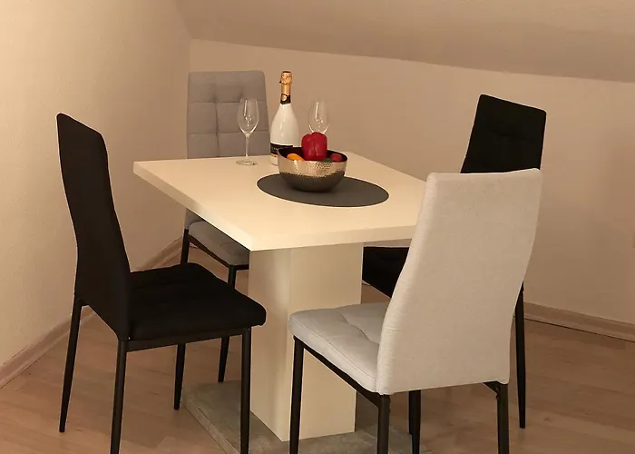 Schusterbude * 巴特萨尔茨乌夫伦